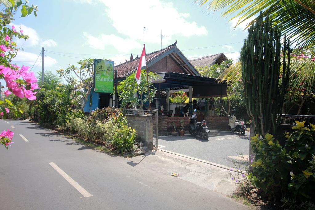 Rambo Homestay Uluwatu  Exterior photo